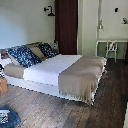 La Cabane De Troyes - Chambre D'Hotes Eksteriør billede